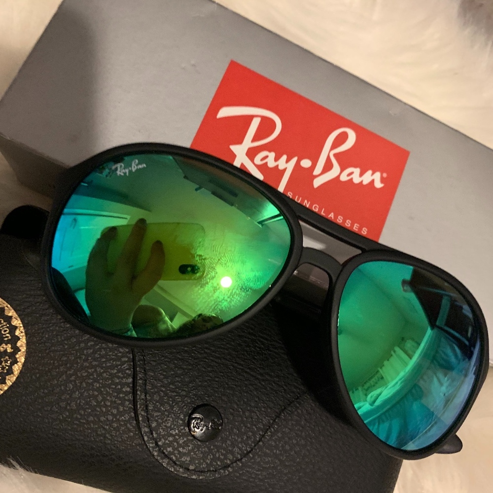 Ray Ban Aviator Sunglasses